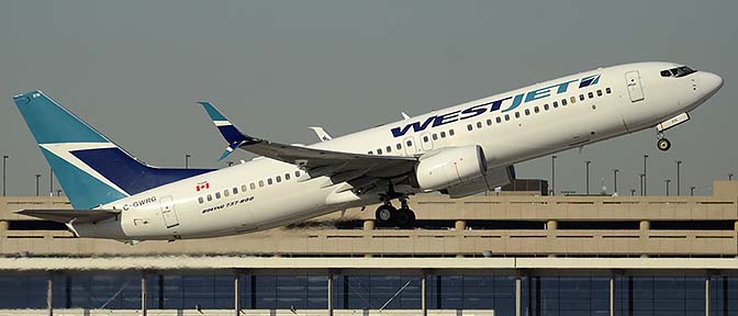 Westjet Boeing 737-8CT C-GWRG, Phoenix Sky Harbor, December 31, 2015